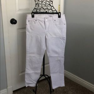 White Capri jeans
